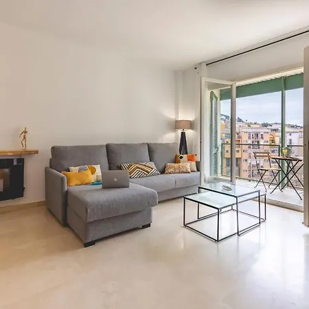 Apartman Bravissimo Placa De La Independencia, Morning Sun