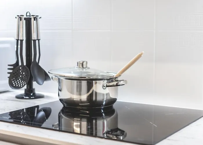 Bravissimo Plaça De La Independència, Morning Sun Girona