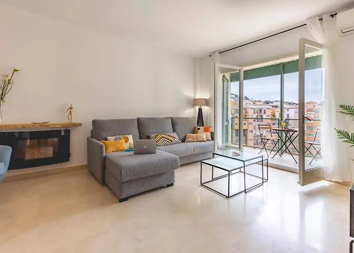 Apartment Bravissimo Placa De La Independencia, Morning Sun